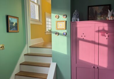 Nine Readers Share Their Bright, Colorful Rooms