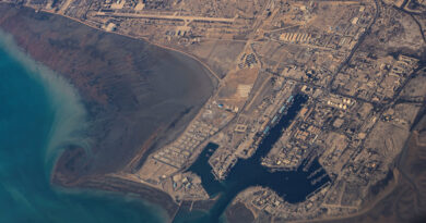 One person killed, 14 hurt in blast in Iranian port of Bandar Abbas, Iranian media reports One person killed, 14 hurt in blast in Iranian port of Bandar Abbas, Iranian media reports