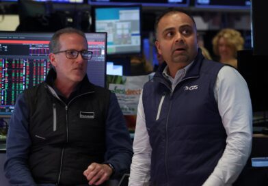 Stocks will get early March test with high stakes jobs report next week