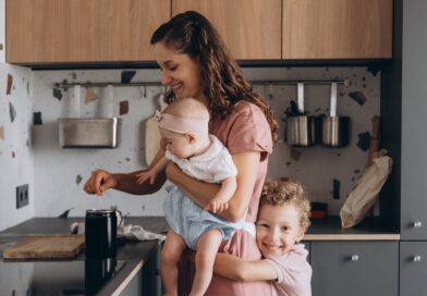 “I Chose to Stay Home With the Kids. Now I’m Freaking Out.”