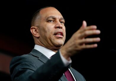 Democrats vow to fight back after Supreme Court Voting Rights Act ruling