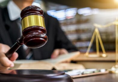 Federal judge had sex in chambers with high-ranking police officer, panel says