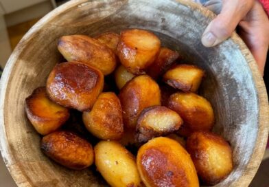 How To Make English Roast Potatoes