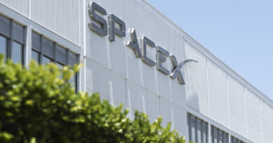 The S&P 500 already made a big call on SpaceX stock and index fund investors need to know it